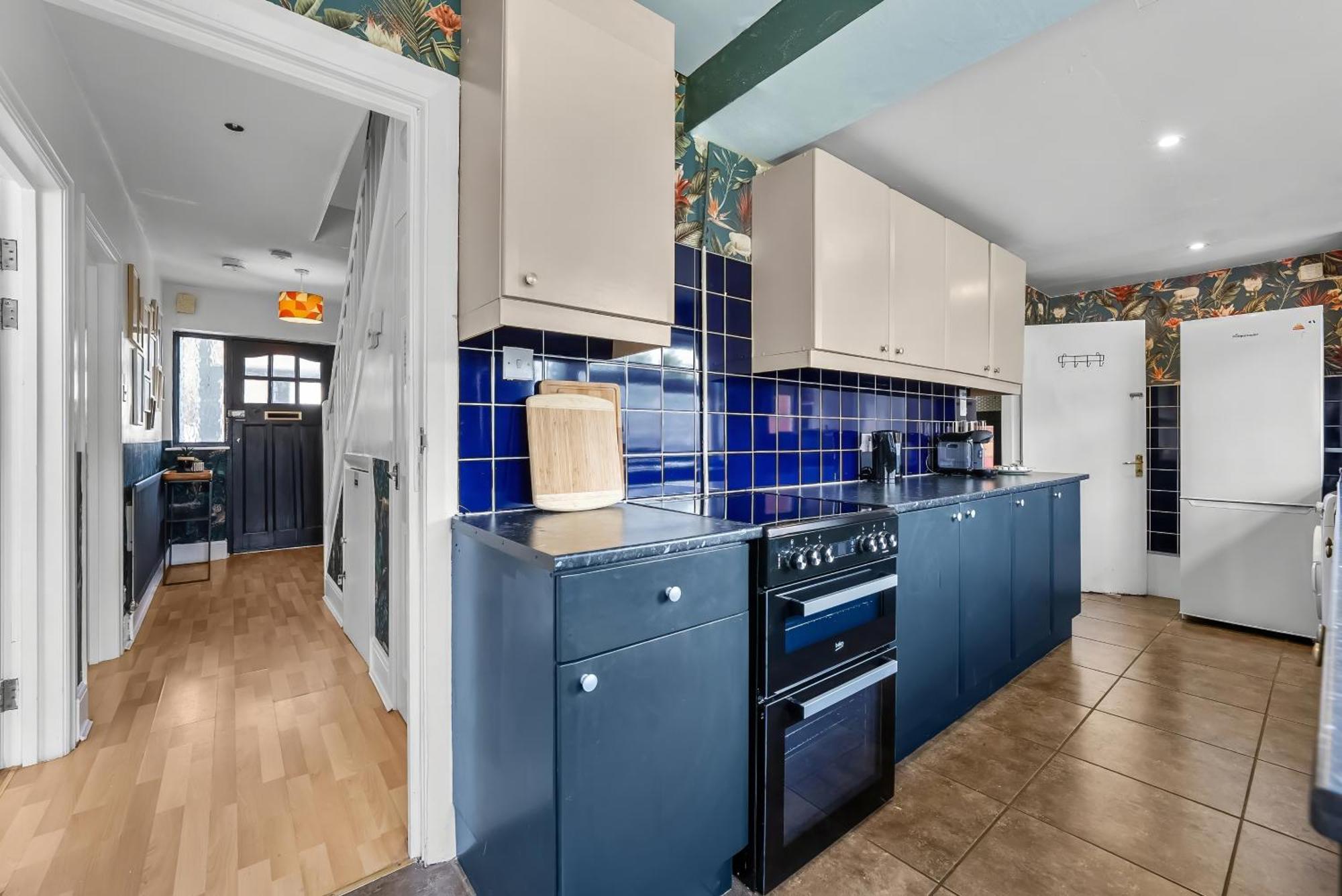 Spacious 5 Bed In By 53 Degrees Property, Ideal For Business Stays, Free Parking! Birmingham